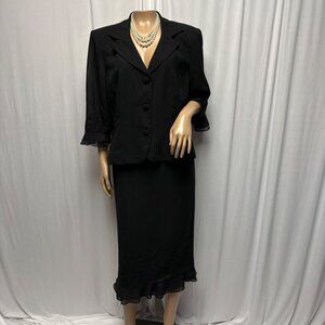 Plaza South Petite Black Embroidered 2-Piece Jacket Skirt Set Size 16P Elegant